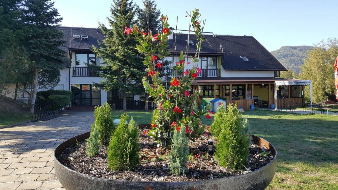 Hotel Formule Decin Exterior foto